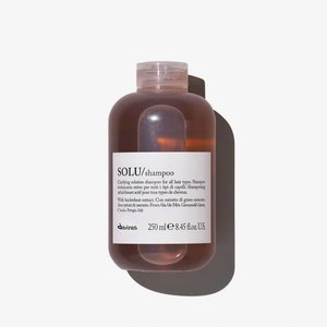 SOLU Shampoo Шампунь для глубокого очищения волос и кожи головы Essential Haircare Davines, 250 ml.